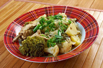 french stewed potatoes with chicken