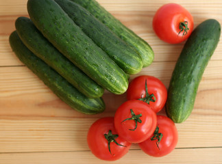 fresh tomatoes and cucumbers