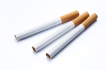白背景にタバコ