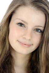 Obraz premium Hübscher lächelnder Teenager im Portrait