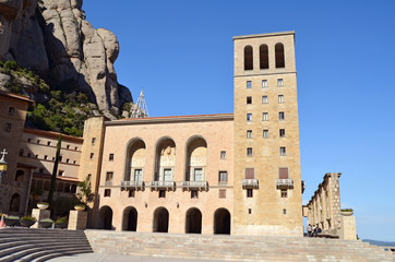 Fototapeta premium Vista general del Monasterio de Montserrat