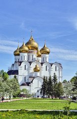 Fototapeta na wymiar The Assumption Cathedral,Yaroslavl