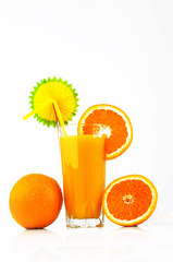 Orange juice and oranges
