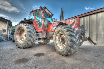 traktor hdr 4 © Superingo