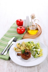 Meat balls with mushrooms