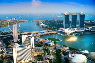 Fototapeta premium Singapur panoramę miasta o zachodzie słońca.