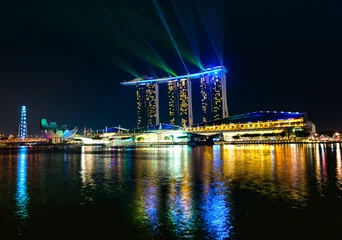 Fototapeten Singapore city skyline at night. © Luciano Mortula-LGM