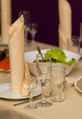 Served table