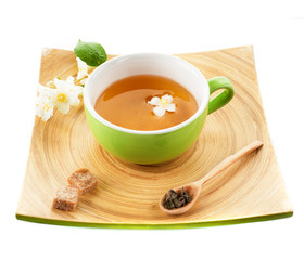 Green tea with jasmine and sugar