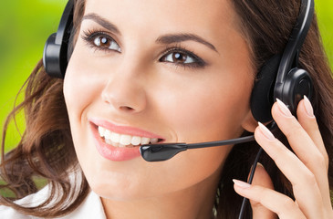 Support phone operator in headset