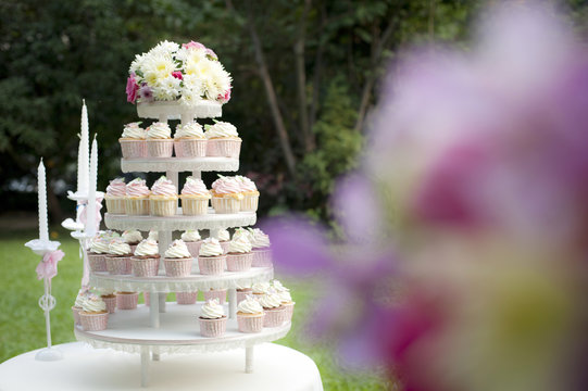 Cup cake in wedding ceremony