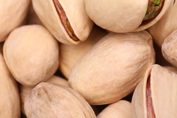 Fototapeta premium shelled pistachio close-up
