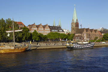 Bremen - Schlachte mit Martinikirche
