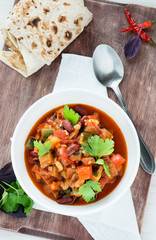 Vegetarian chilli with red and white beans