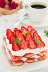 Strawberry tiramisu with mascarpone.