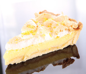 Lemon meringue tart