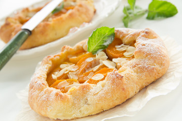 Homemade pie with apricots and almonds.