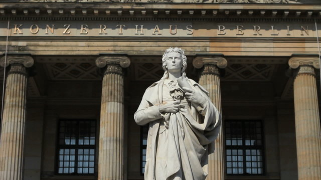 Friedrich Schiller statue, Berlin