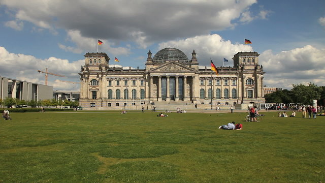 Park in front of Reichstag, Berlin