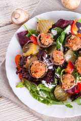 Grilled stuffed MUSHROOMS with colourful salad