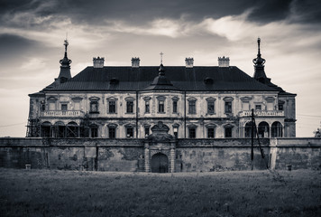 Obraz premium Dark castle