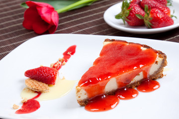 Tarta de queso y fresas