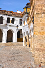 Garrovillas de Alconétar, Cáceres, faroles y soportales