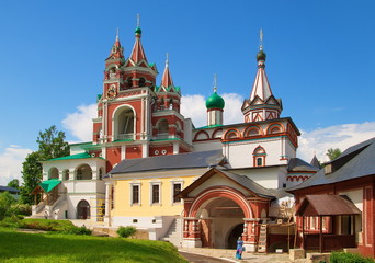 Fototapeta na wymiar Savvino Storozhevsky Monastery in Zvenigorod