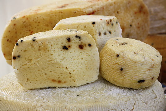 formaggio pepato Nebrodi