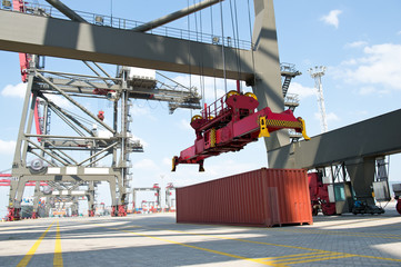 Container operation