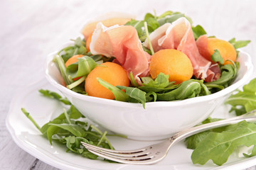 salad with melon and parma ham