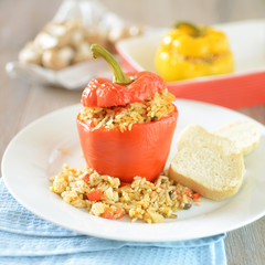 Rote,gefüllte Paprika