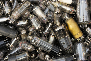 Heap of old vacuum tubes (relectronic components)