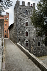 Fototapeta na wymiar Classical castle Brolio in Italy