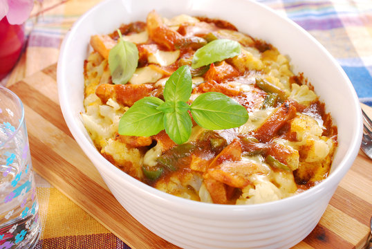 curry chicken casserole with cauliflower and potato