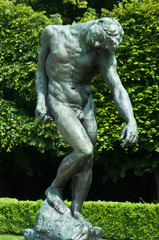 Statue au jardin du mus&eacute;e Rodin &agrave; Paris
