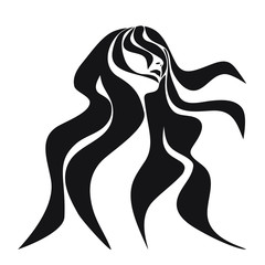 kobieta z długimi włosami