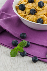 Cereal and blueberries