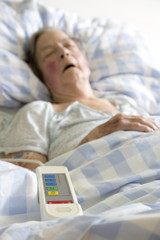 PFLEGE Photo © Herby Meseritsch