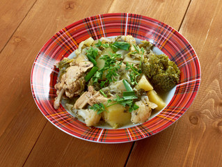 french stewed potatoes with chicken