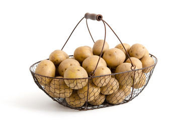 Kartoffeln im Korb