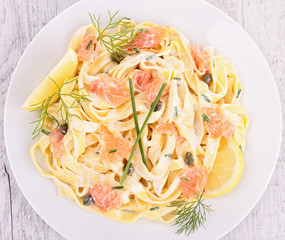 pasta with salmon