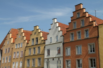 Obraz premium Der Marktplatz mit Häusern