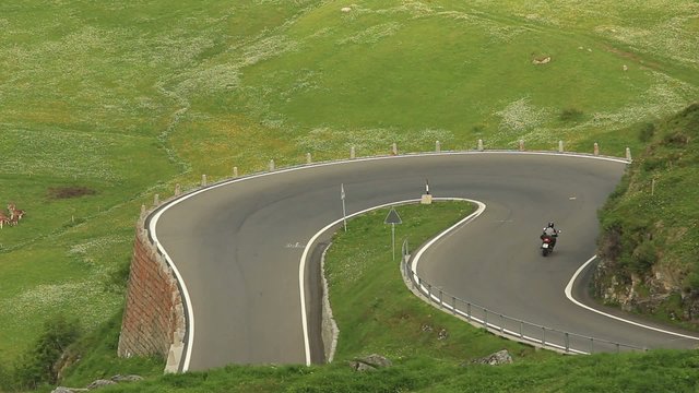 Motorrad Fahrt auf der Furka Passstrasse