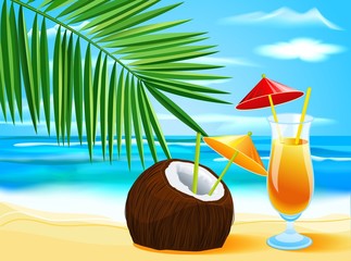 Вкусные напитки на берегу моря