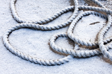 frozen ship cable