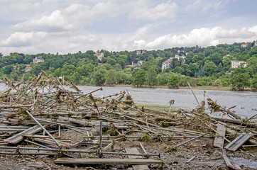 Flut - Dresden 2013 (Ufer)