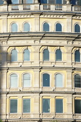 Fototapeta na wymiar Elewacji budynku od Trafalgar Square w Londynie