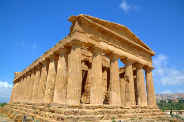 Obraz premium Temple of Concordia in Agrigento. Sicily, Italy