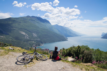 women, bike, mountainbike, lake garda, riva, monte brione